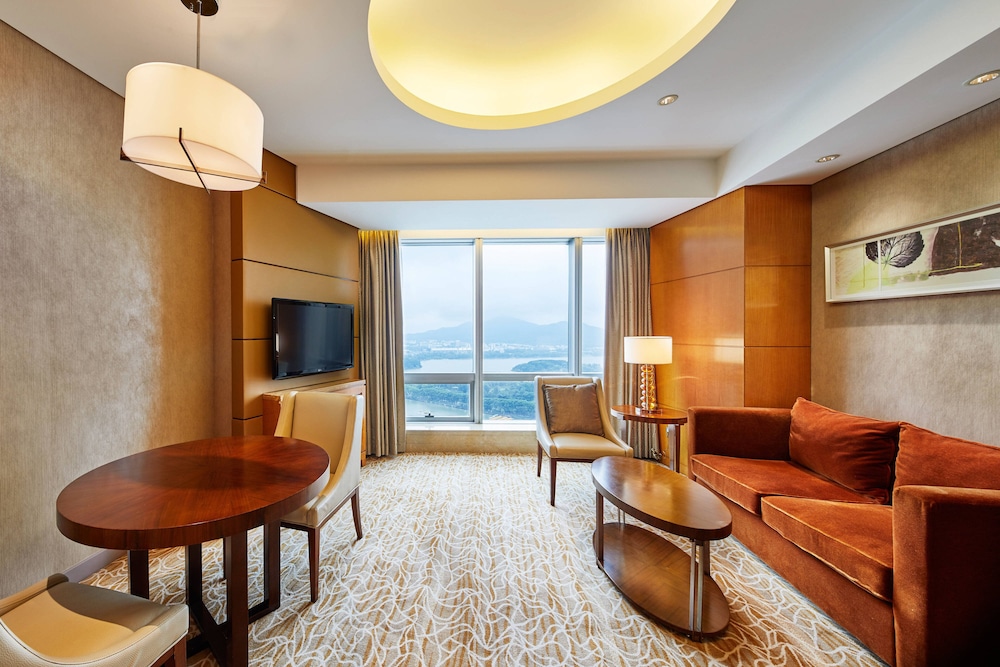 the westin nanjing xuanwu lake