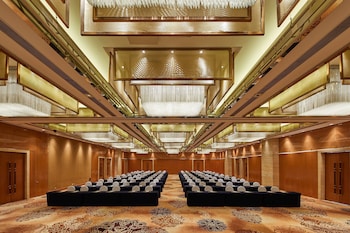the westin nanjing xuanwu lake
