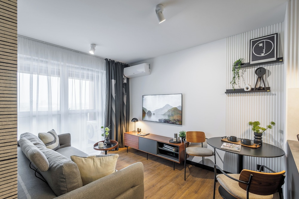 emihouse riverside apartments