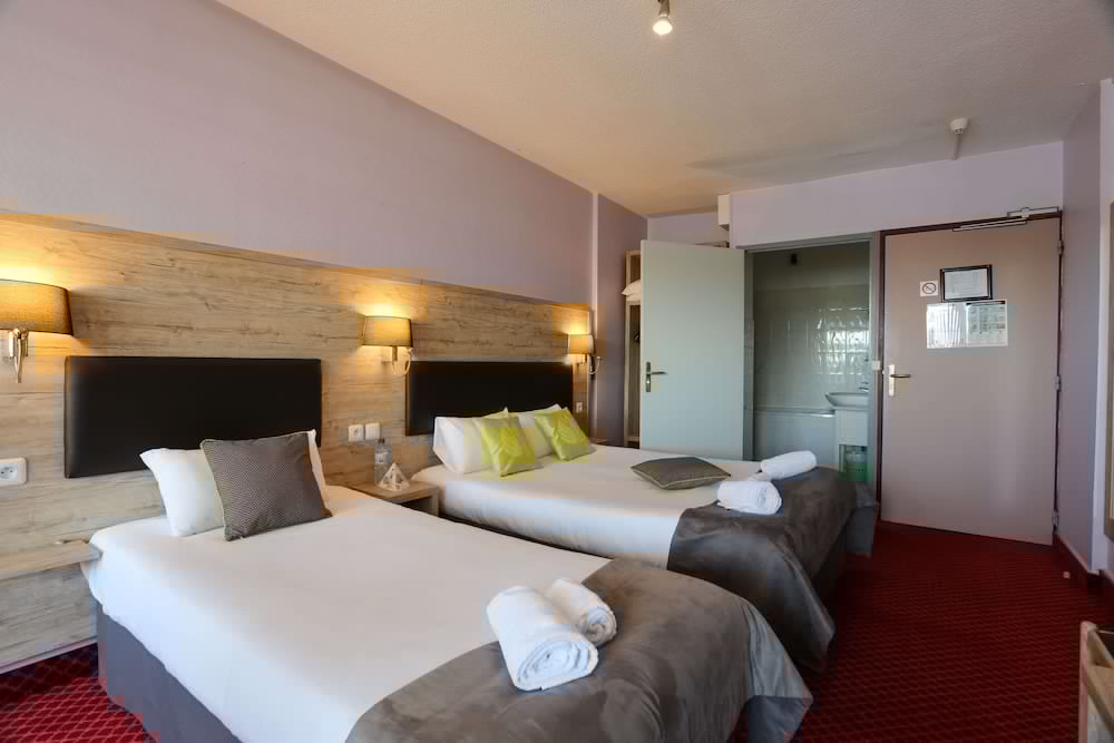brit hotel bleu nuit