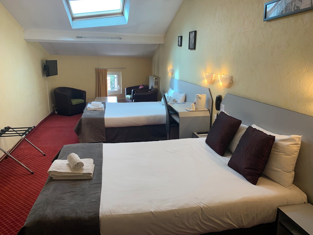 brit hotel bleu nuit