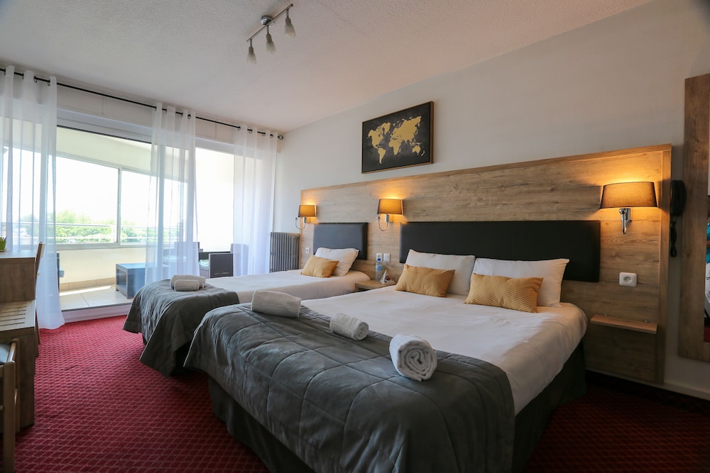 brit hotel bleu nuit