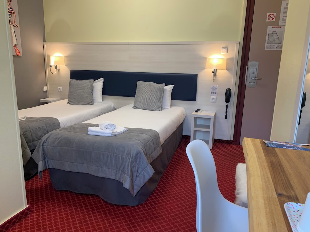 brit hotel bleu nuit
