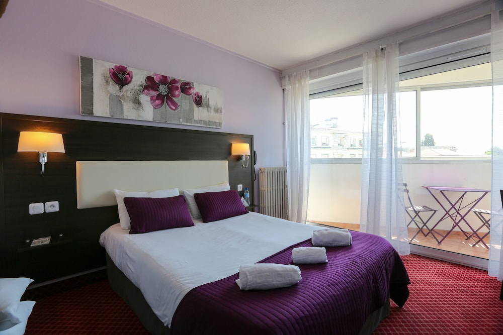 brit hotel bleu nuit