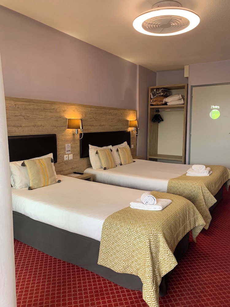 brit hotel bleu nuit