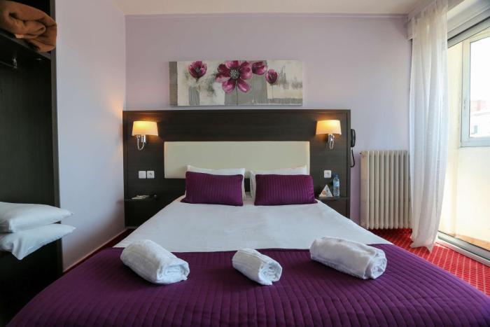 brit hotel bleu nuit