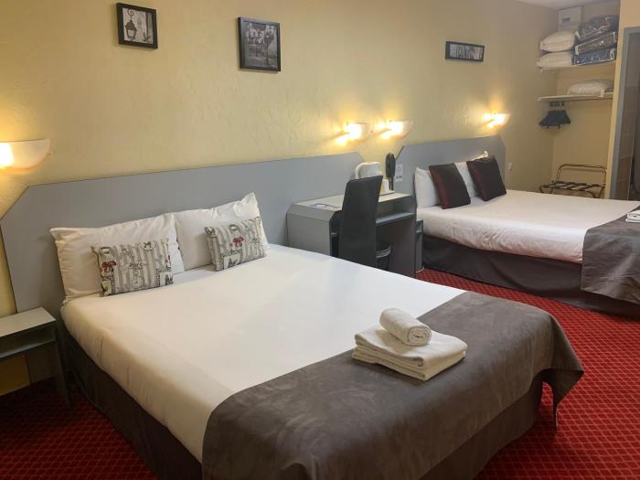 brit hotel bleu nuit