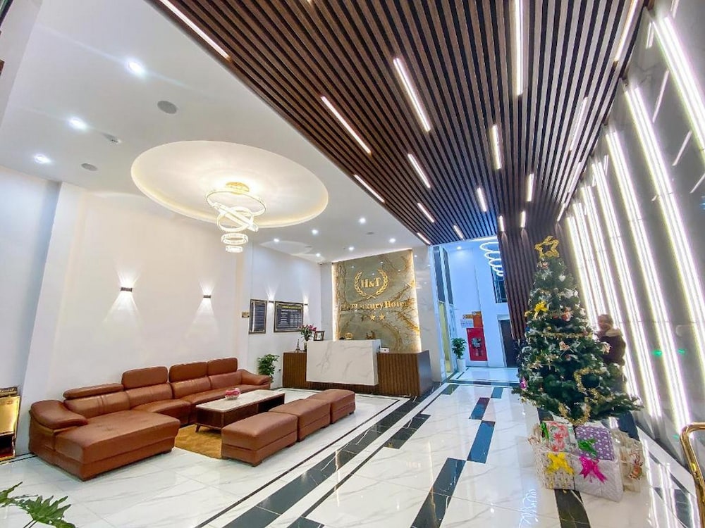 handt luxury hotel