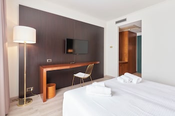 hotel cyrano