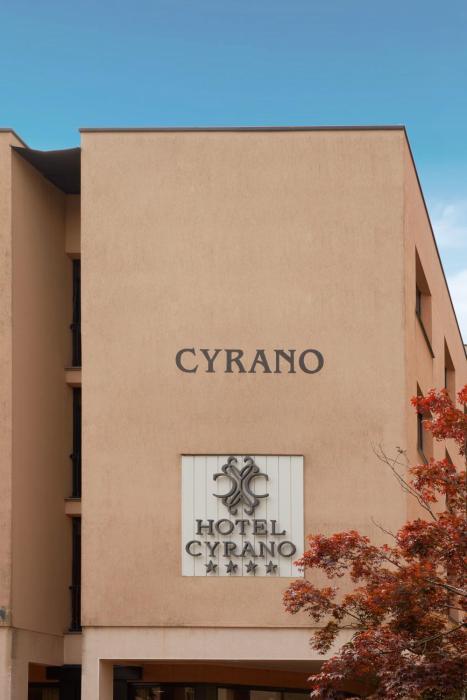 hotel cyrano