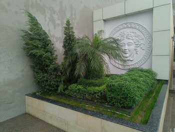 j p hotel and wedding square