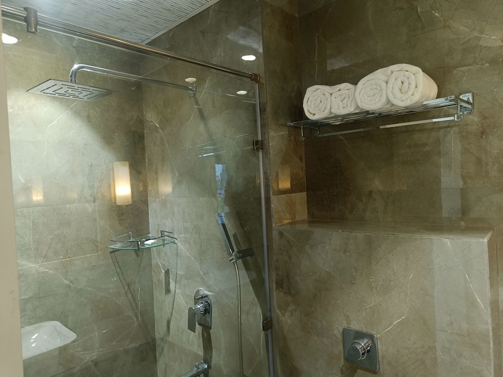 j p hotel and wedding square