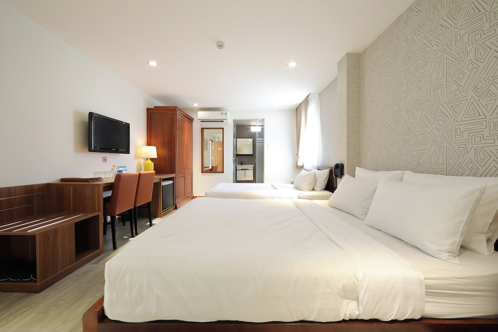lanura saigon boutique hotel