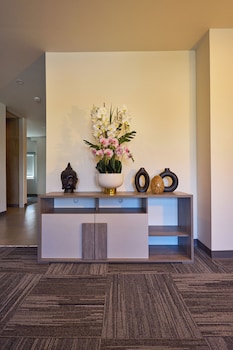ola boutique hotel