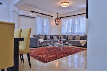 ola boutique hotel