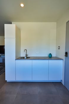 ola boutique hotel