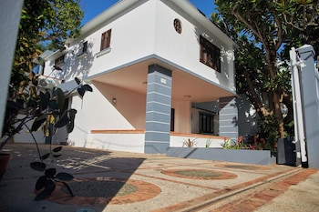 ola boutique hotel