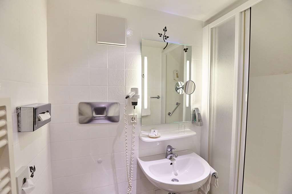 seehotel maria laach