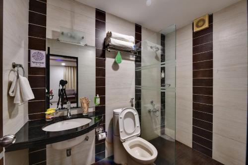 Click Hotel Yuvraj,,3 star