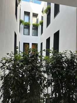 la posada de los venerables
