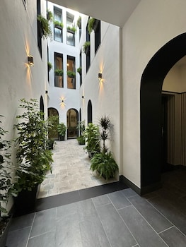 la posada de los venerables