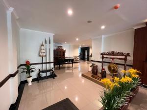 le semar hotel karawaci