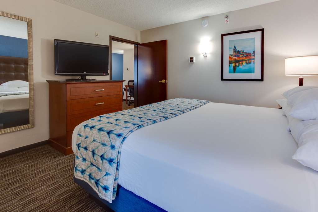drury inn and suites nashville airport
