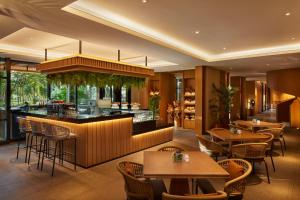 hotel tentrem jakarta