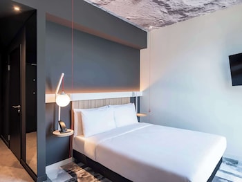 ibis tbilisi city opening september 2024