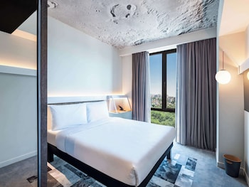 ibis tbilisi city opening september 2024