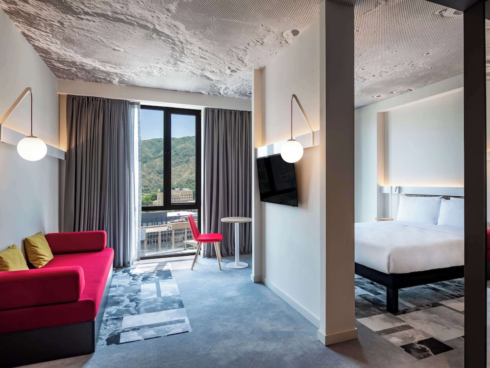 ibis tbilisi city opening september 2024