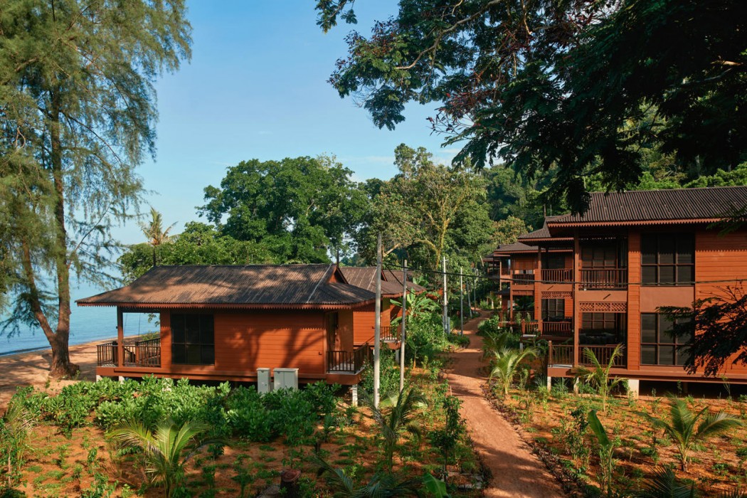 the boathouse pulau tioman