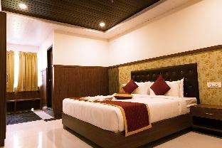 hotel grand orchid