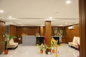 hotel grand orchid