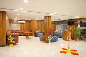 hotel grand orchid