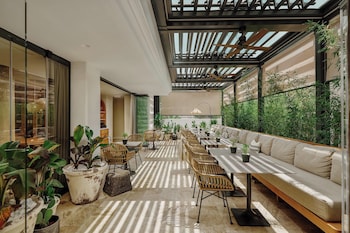 casa manor boutique hotel