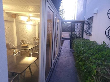 villa adam