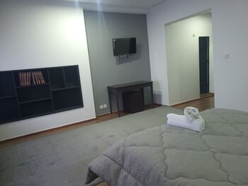villa adam