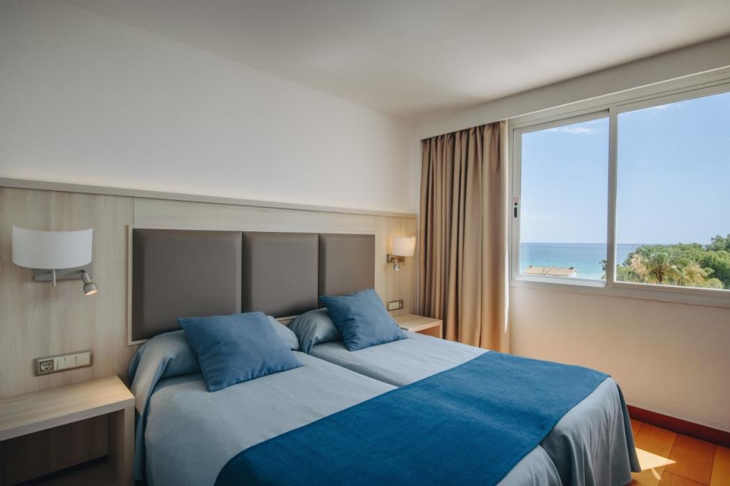 hotel ivory playa sports and spa