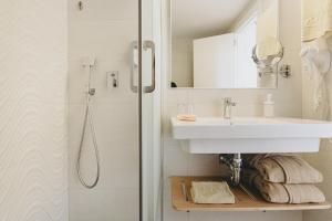 hotel ivory playa sports and spa