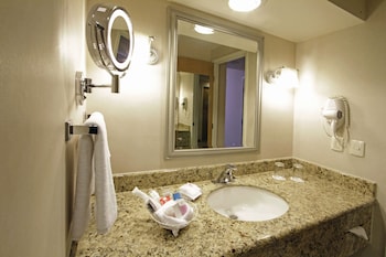 crowne plaza torreon by ihg