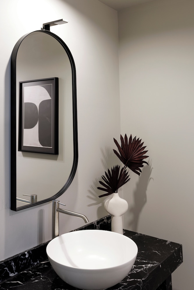 palazzo bellezia luxury suites