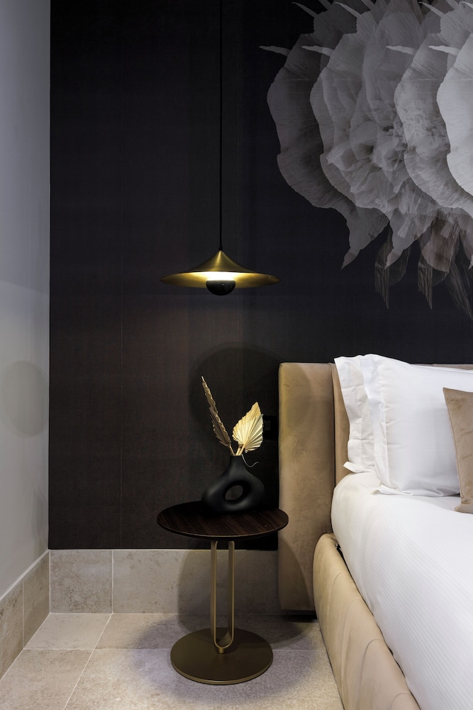 palazzo bellezia luxury suites