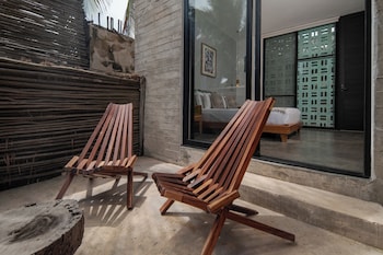 tropicalito villa on the beach