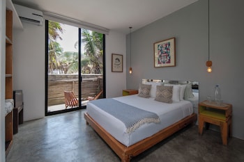 tropicalito villa on the beach