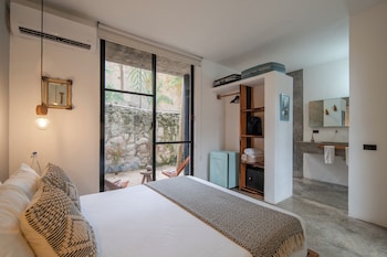 tropicalito villa on the beach