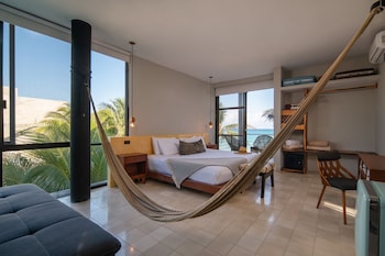 tropicalito villa on the beach