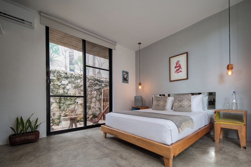 tropicalito villa on the beach