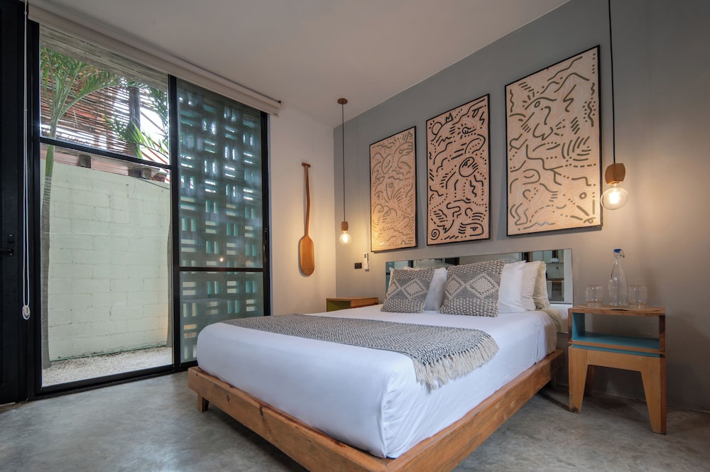 tropicalito villa on the beach