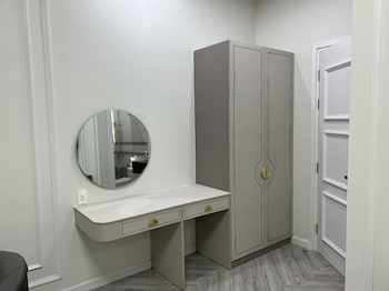 tan hanh hotel